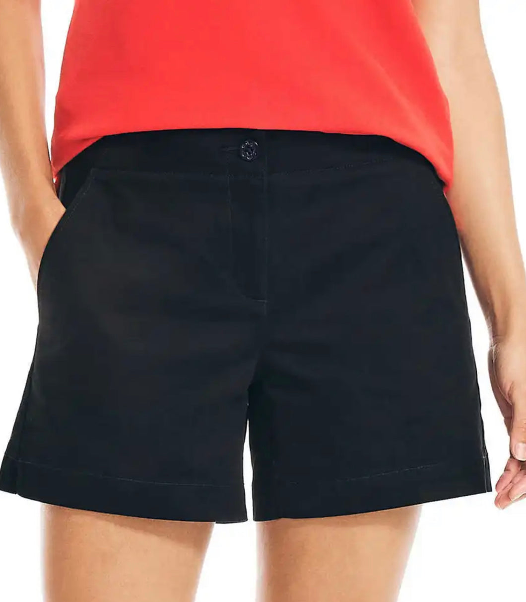 Nautica Women's Tailored Stretch Cotton Twill Shorts Slant Pockets –  Midtown Bargains