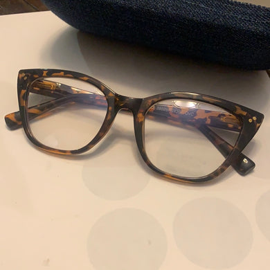 Laurie Felt Blue Light Cat-Eye Glasses Tortoise - Midtown Bargains